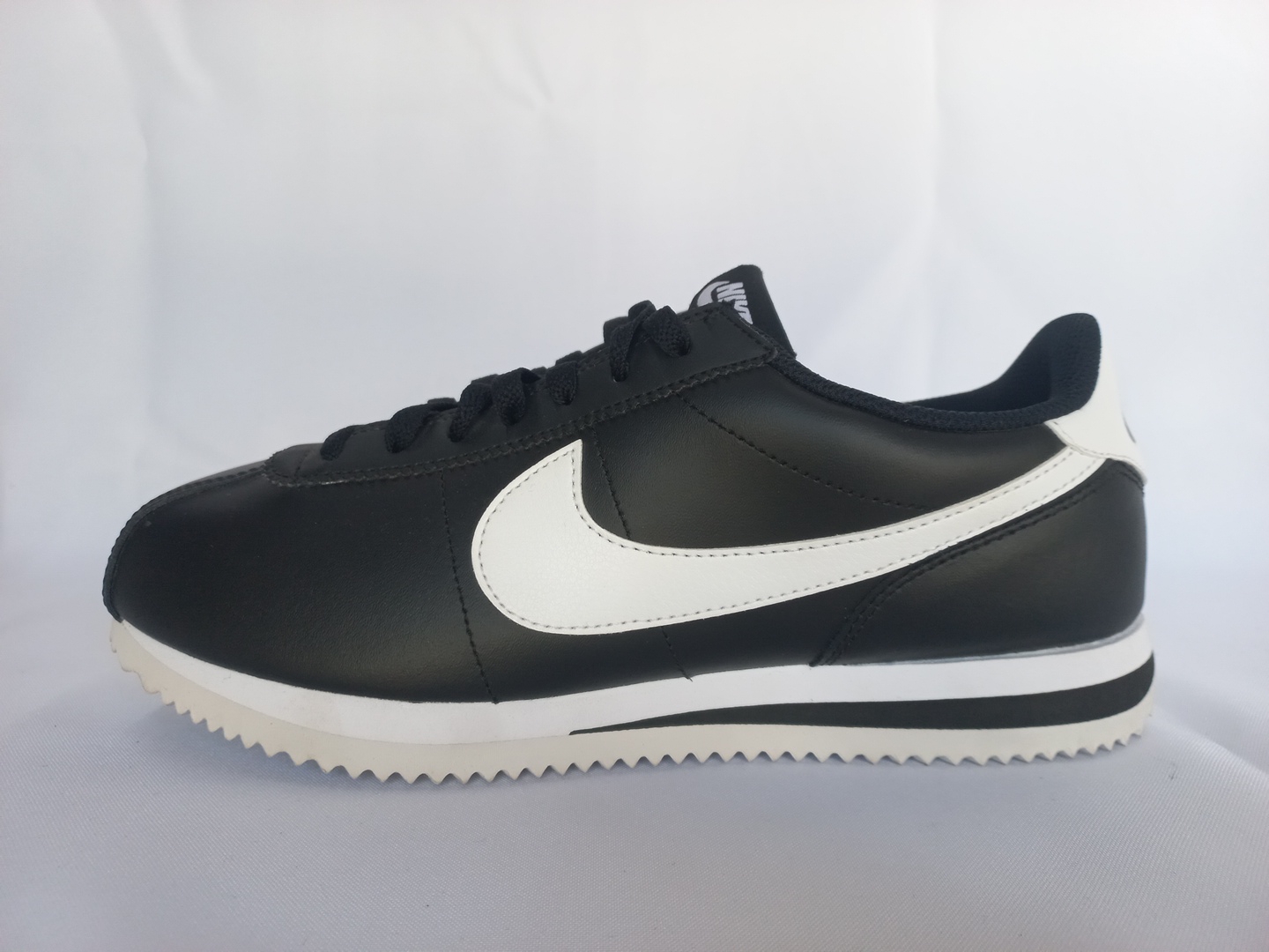 Nike Cortez Leather Black and White